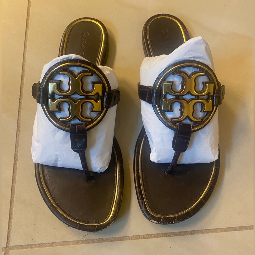 Tory Burch Metal Miller Leather Women’s Thong Sandal